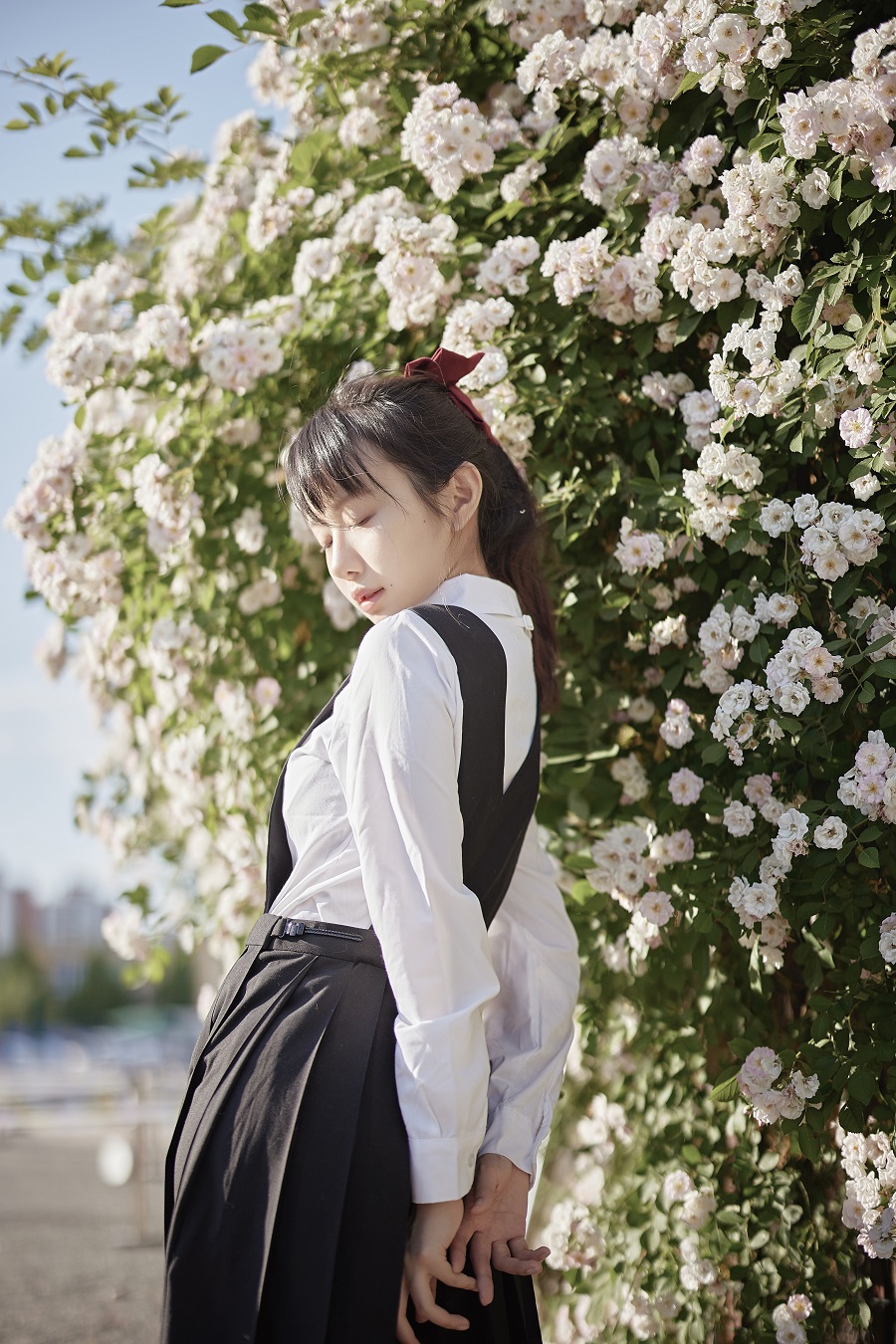 Shika小鹿鹿-蔷薇JK[14P] 小姐姐 预览1图