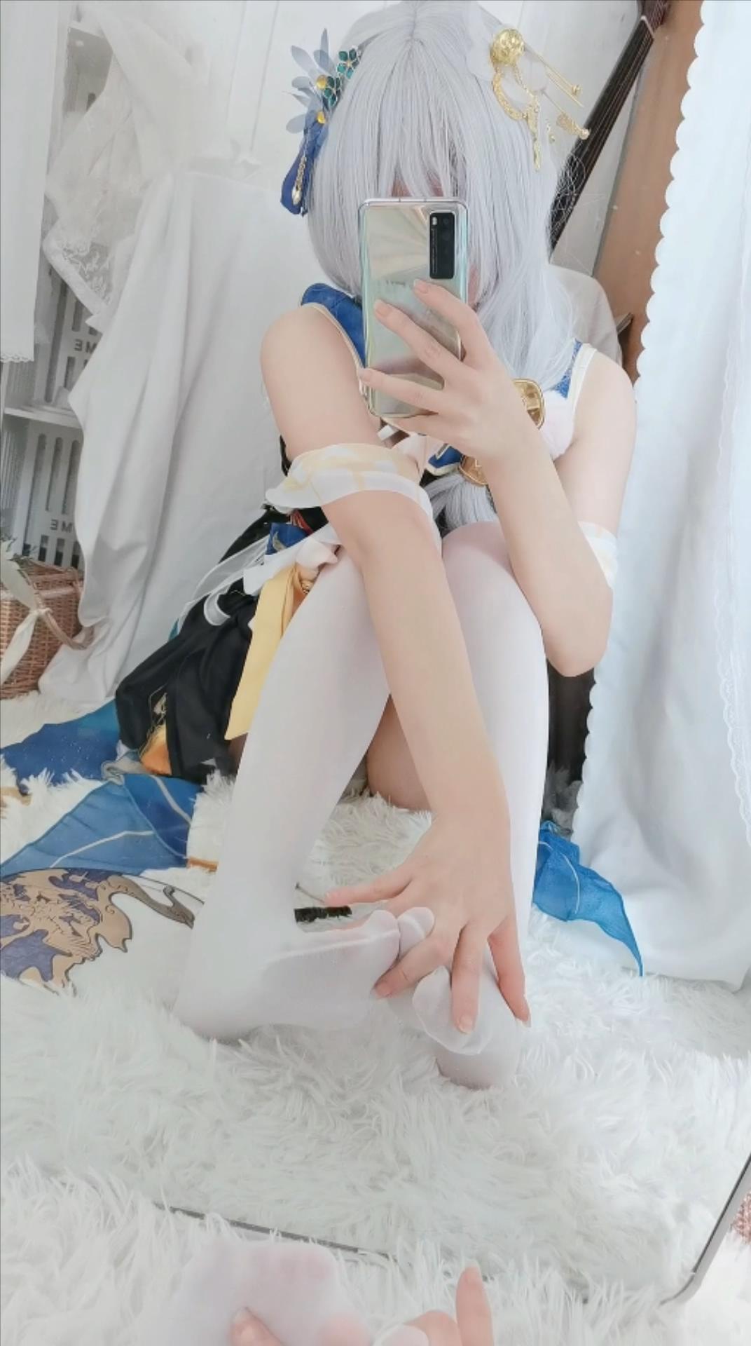 Seele麦麦-德莉莎观星[1P+12V] 小姐姐 预览2图