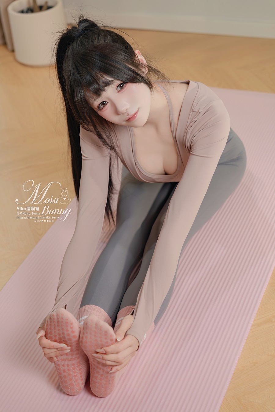 咬一口兔娘-上门私教课[110P+2V] 小姐姐 预览2图