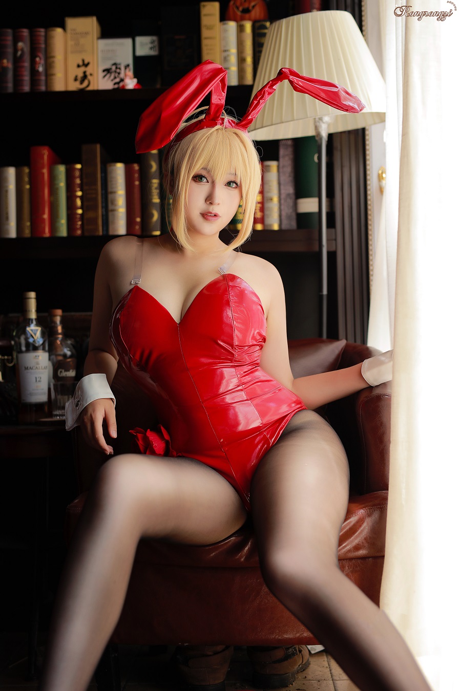 小容仔咕咕咕w-FGO-尼禄兔女郎[34P] 小姐姐 预览2图