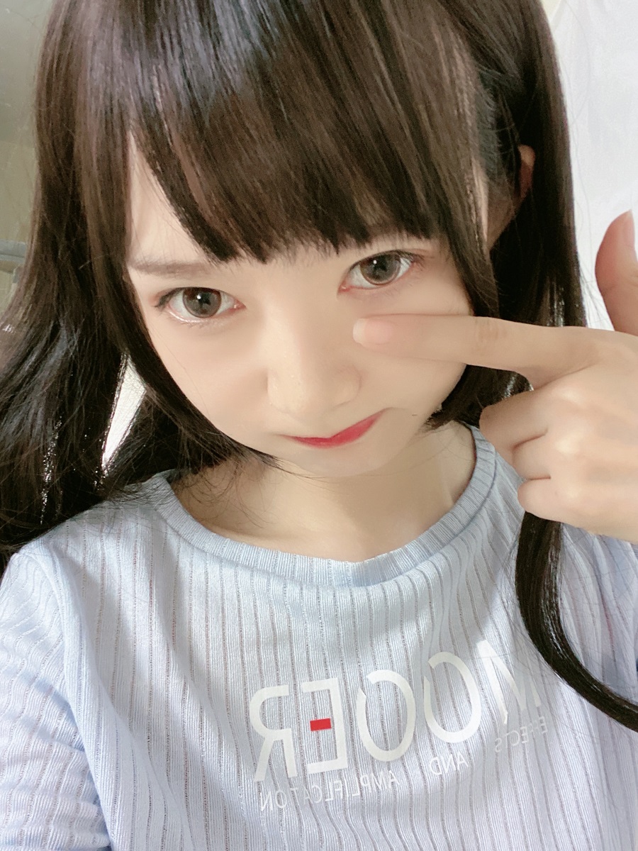51酱-吉他妹妹自拍[25P+3V] 小姐姐 预览1图