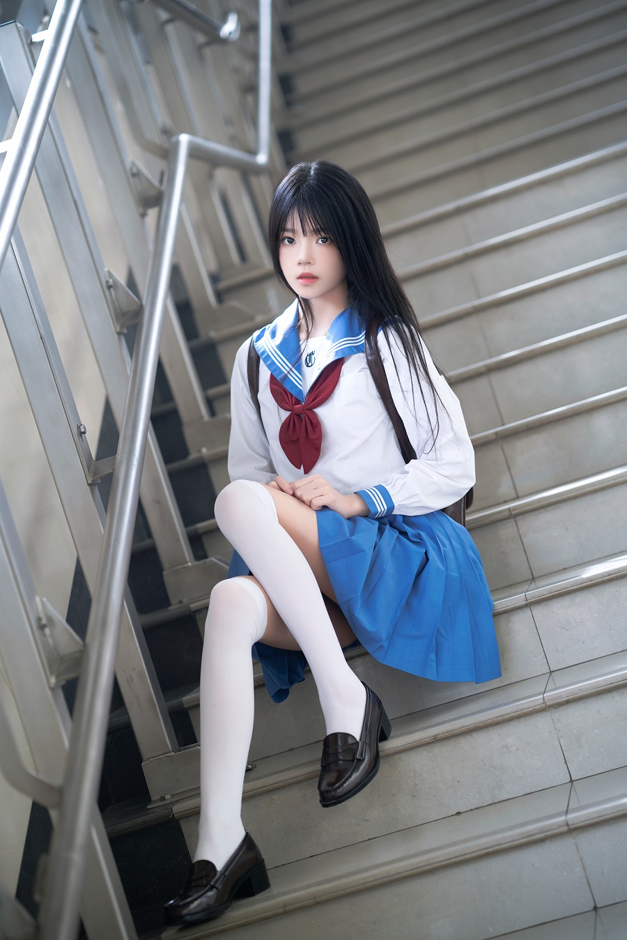 桜桃喵-地铁JK[33P] 小姐姐 预览1图