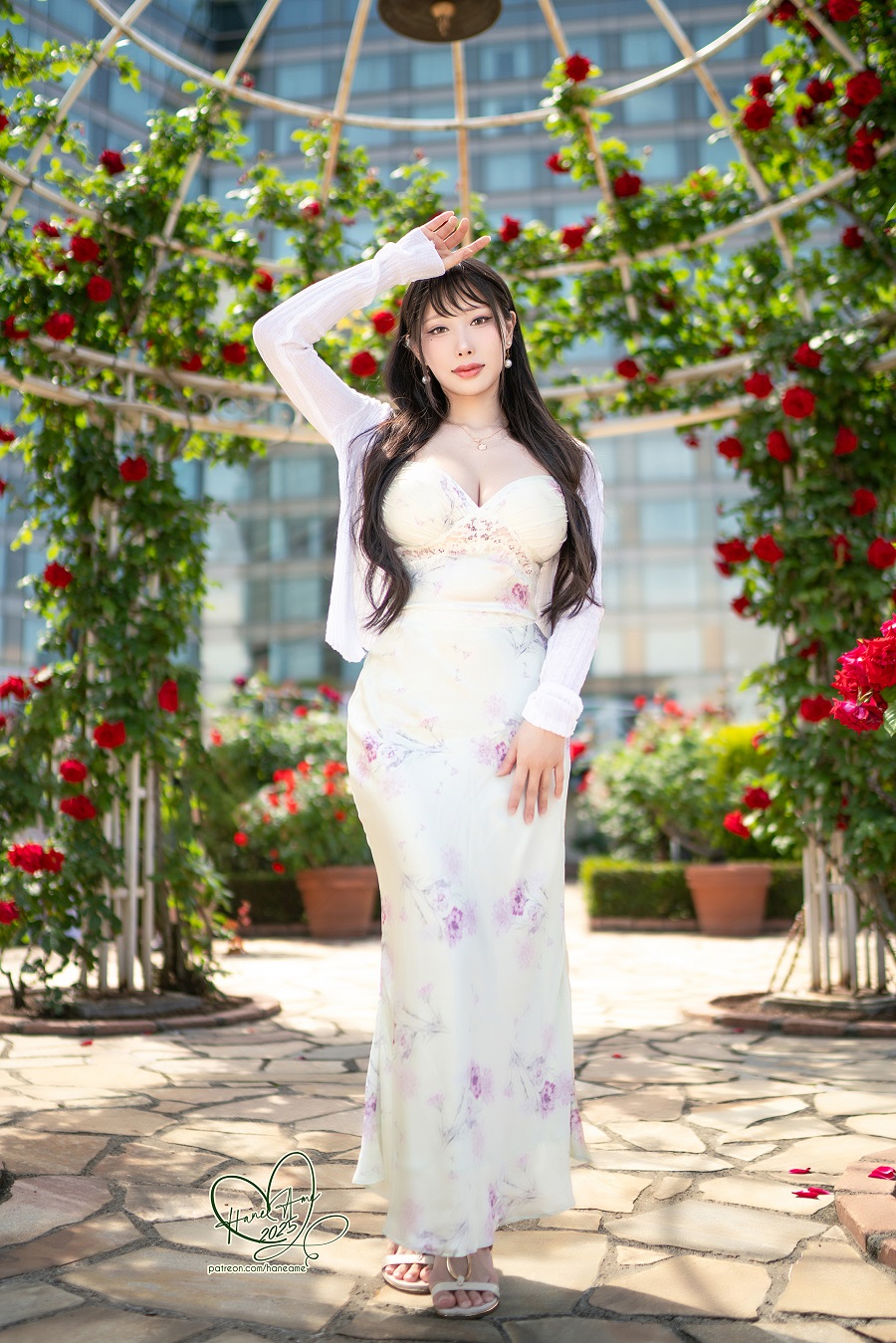 雨波_HaneAme-波波日常-玫瑰剛好綻放·薔薇人妻[33P] 小姐姐 预览1图