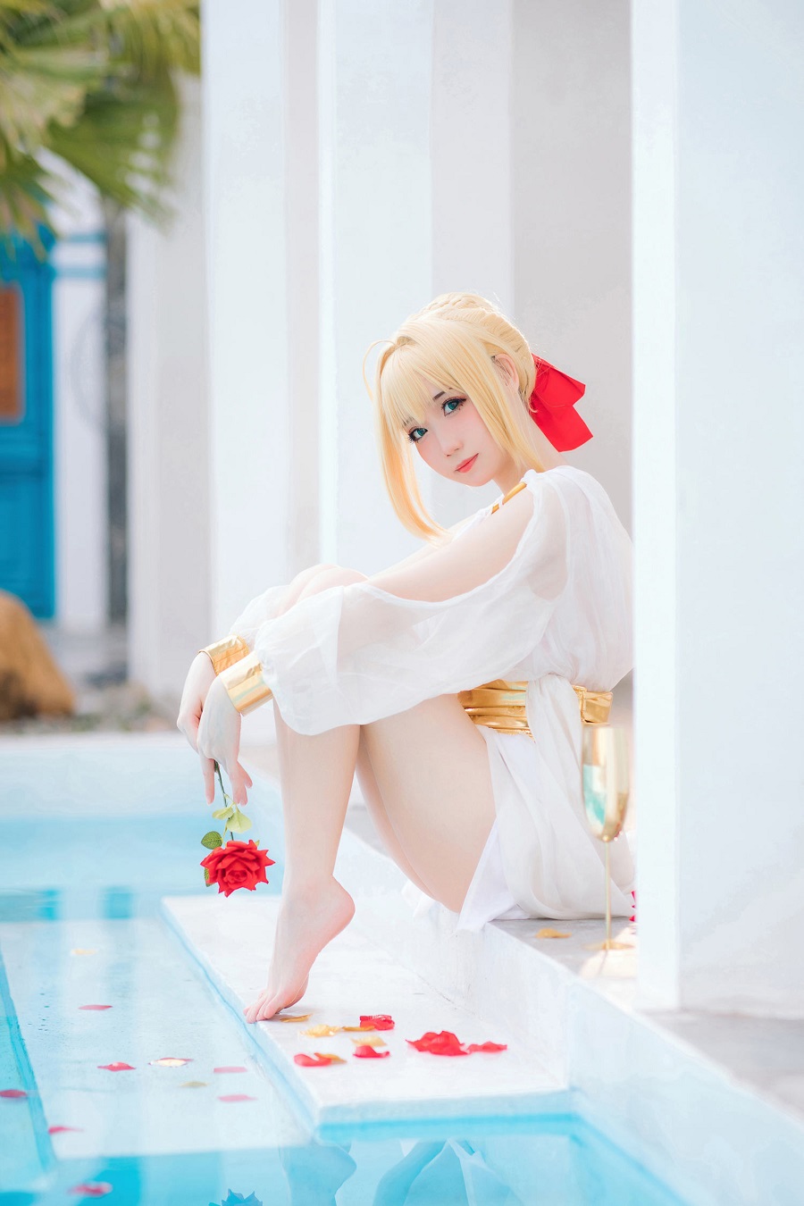 焖焖碳-FGO-尼禄礼服[27P] 小姐姐 预览3图