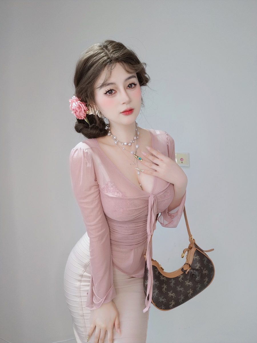 白银81-Fantia-2024年11月会员合集(16套)[127P+3V] 小姐姐 预览3图