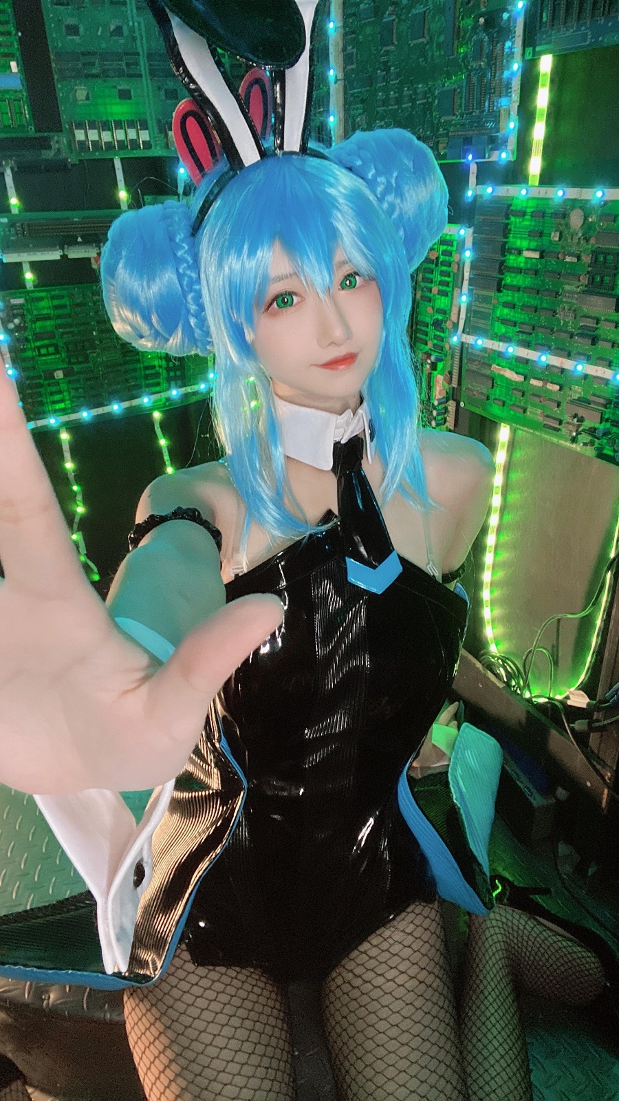 Shika小鹿鹿-莎拉自拍集[30P] 小姐姐 预览2图