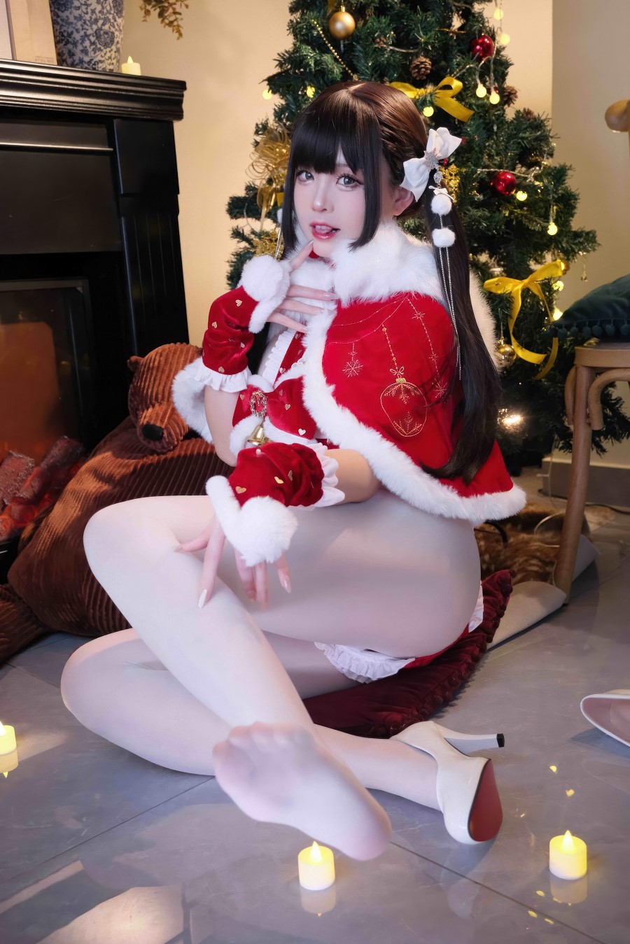 miko酱ww-圣诞礼物[25P] 小姐姐 预览2图